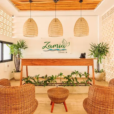 Chic Condotel With Roof Pool 10-Min Walk To Beach